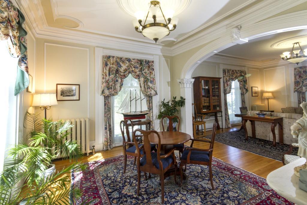 Homeport Historic B&B Saint John Ngoại thất bức ảnh