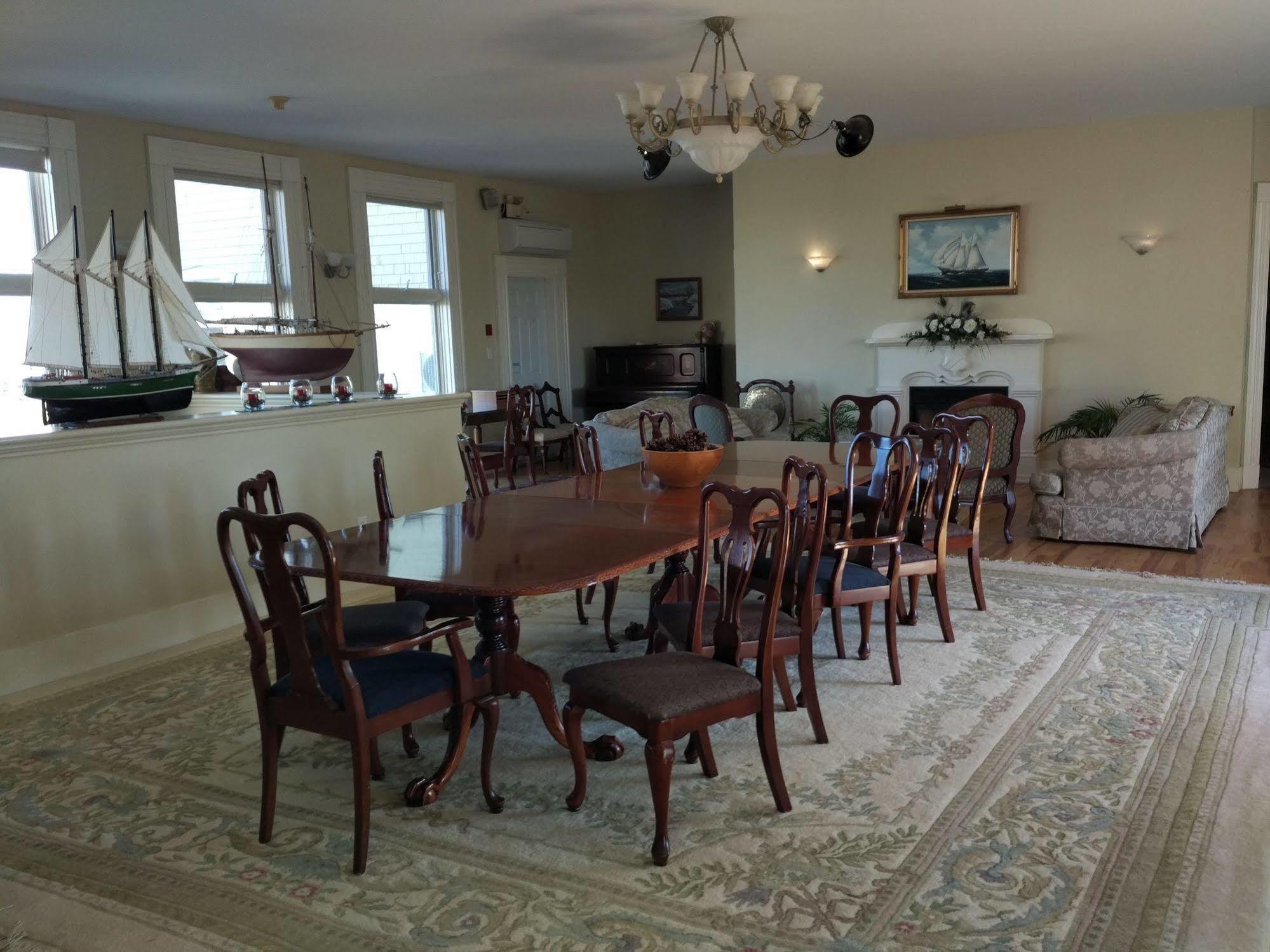 Homeport Historic B&B Saint John Ngoại thất bức ảnh